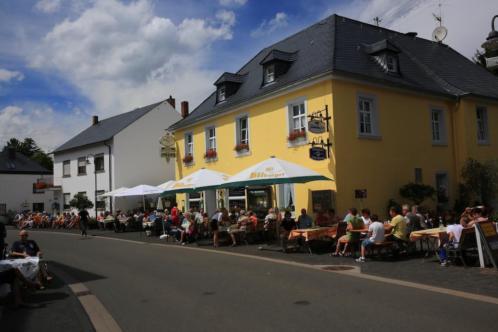 Hotel Zur Post Mulheim an der Mosel Exterior foto
